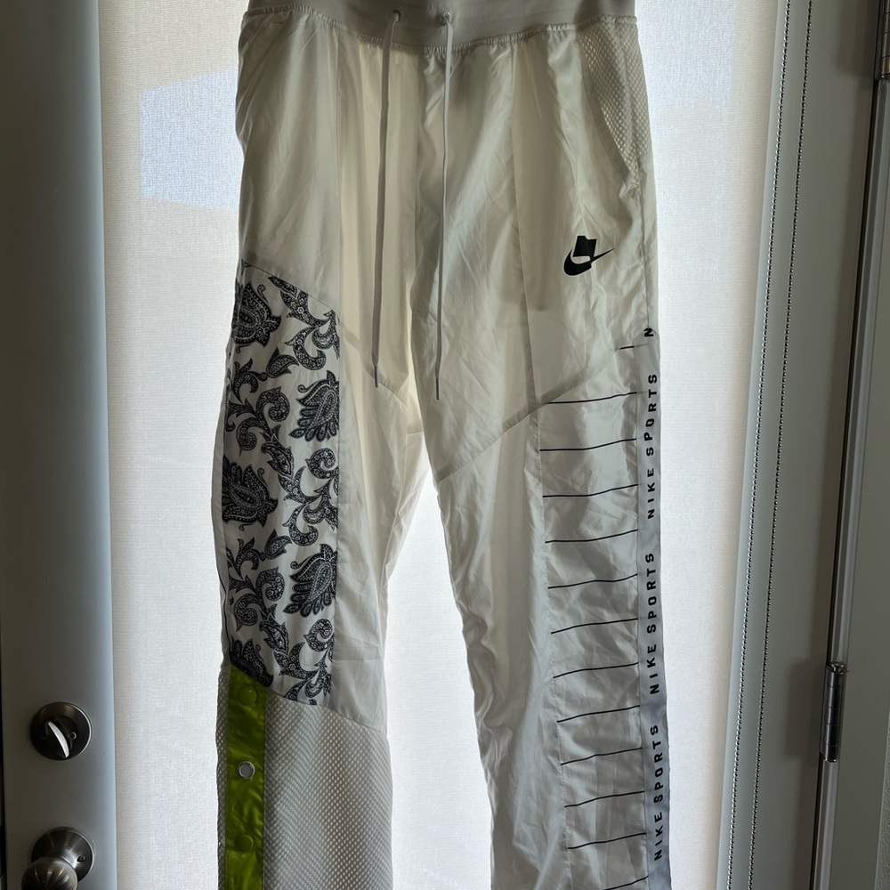 Nike Sportswear NSW Woven Track Pants White Size Medium